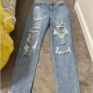 6L mom jeans. High rise